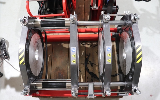 HDPE hydraulique de la machine 220V 355MM de soudure par fusion du bout 50HZ avec le chariot